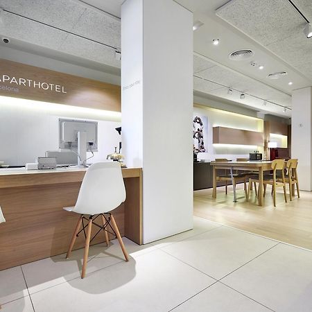 Aparthotel Silver Барселона Екстериор снимка