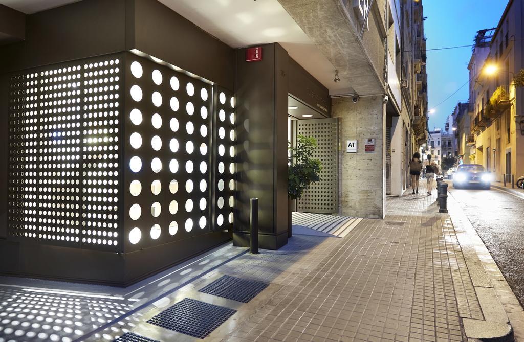 Aparthotel Silver Барселона Екстериор снимка